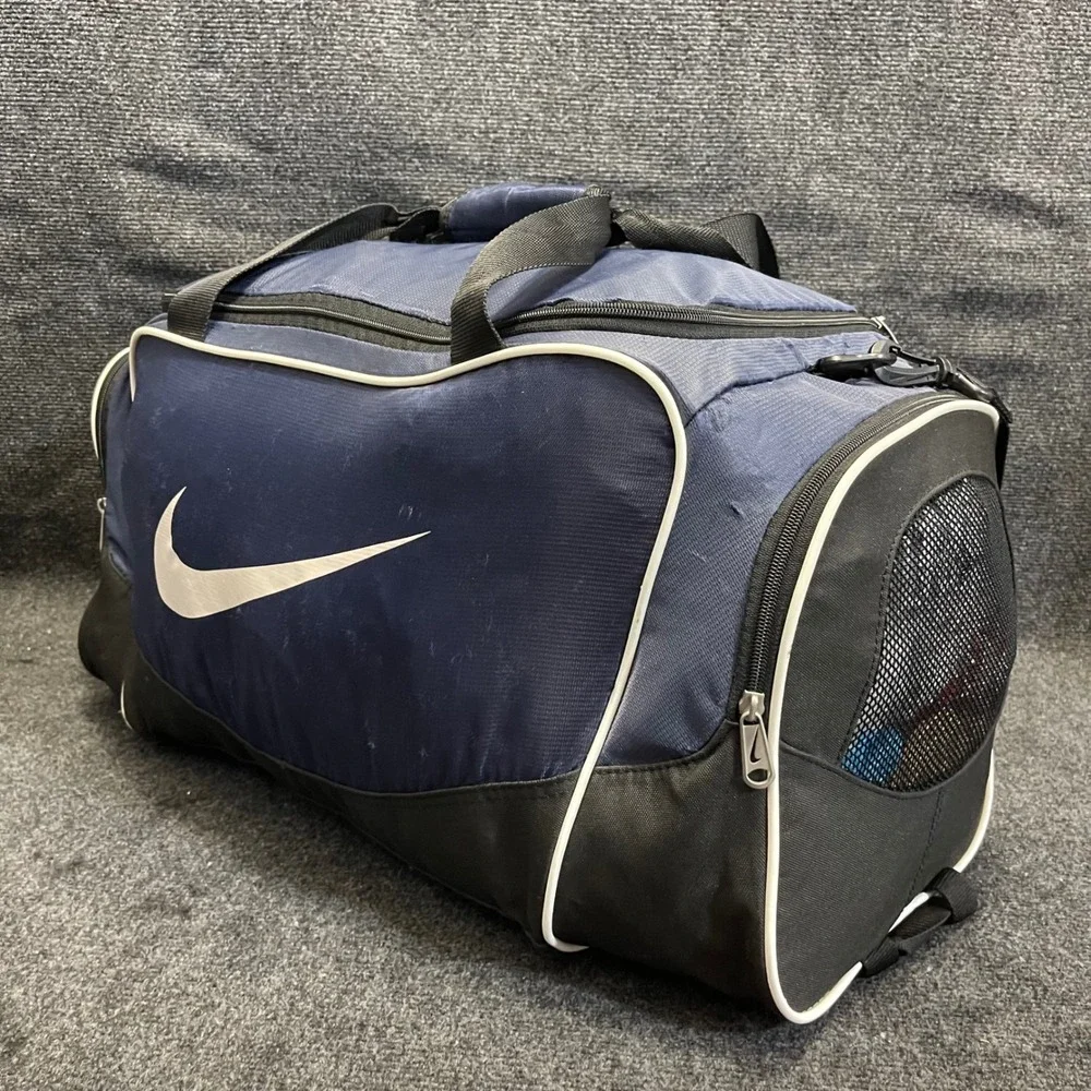 Nike BA2484-492 Navy/Black Brasilia 4 Medium Duffel Workout Travel Gym Bag